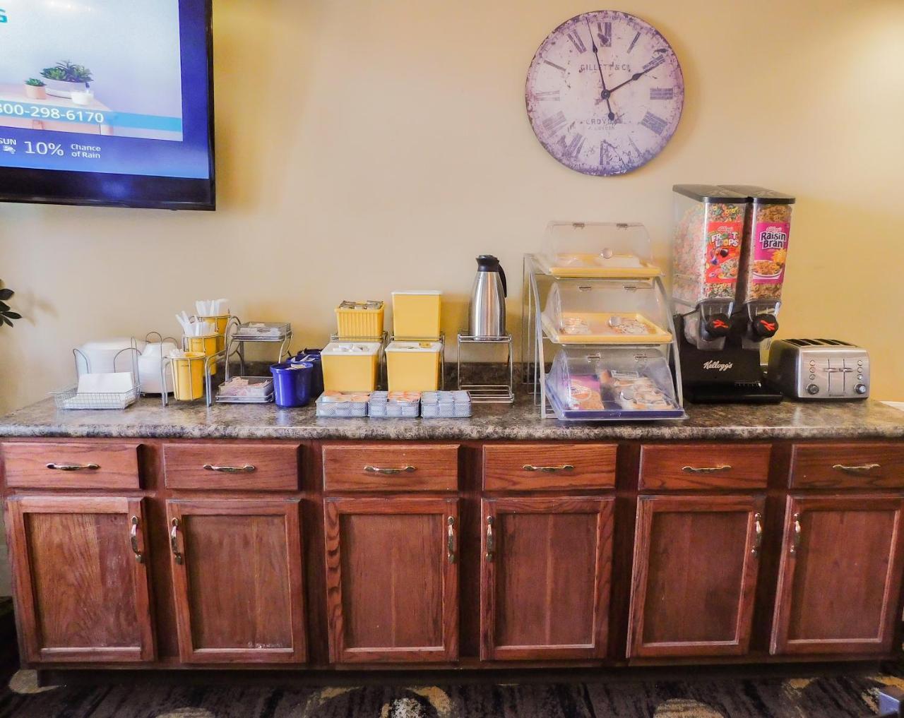 Days Inn & Suites By Wyndham Pocahontas Екстер'єр фото
